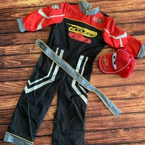 Lightning McQueen size 6